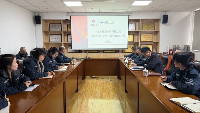 19F882992B8DD32E6E365ADAD2C1B8EC